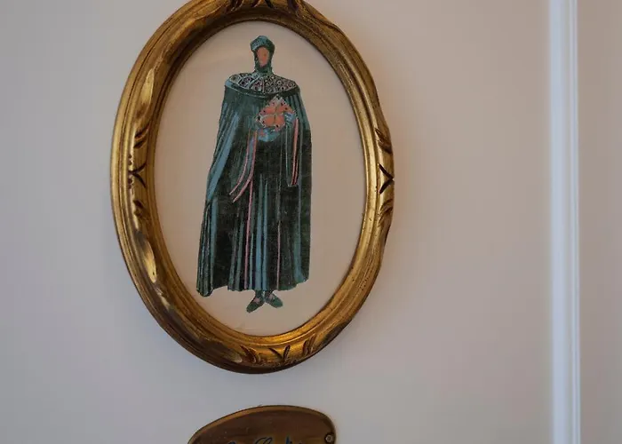 Hotel Antica Repubblica In The Historical Center 2 Minutes Away,At 100Mt, From The Sea