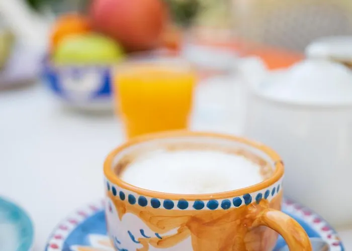 Hotel Antica Repubblica In The Historical Center 2 Minutes Away,At 100Mt, From The Sea Готель 3*