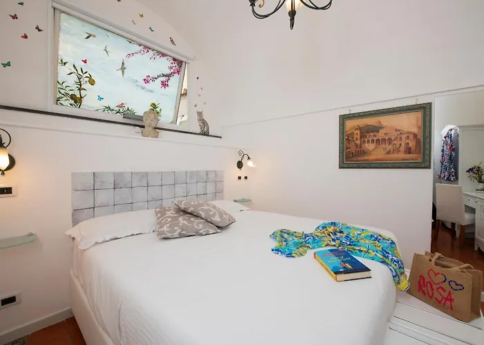 Hotel Antica Repubblica In The Historical Center 2 Minutes Away,At 100Mt, From The Sea 3* Амальфі