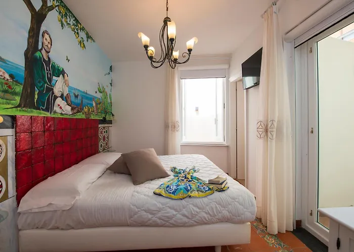 Hotel Antica Repubblica In The Historical Center 2 Minutes Away,At 100Mt, From The Sea