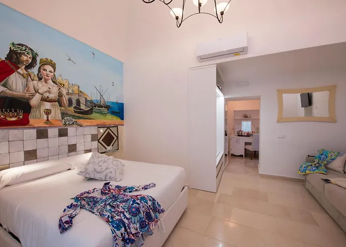 Hotel Antica Repubblica In The Historical Center 2 Minutes Away,At 100Mt, From The Sea 3* Амальфі