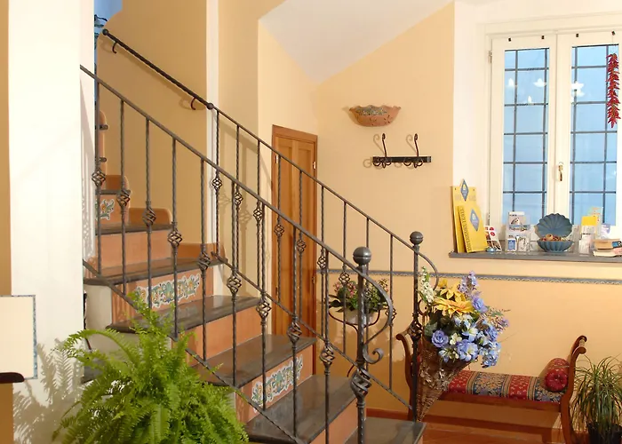 Hotel Antica Repubblica In The Historical Center 2 Minutes Away,At 100Mt, From The Sea Амальфі