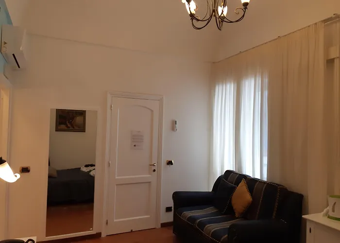 Hotel Antica Repubblica In The Historical Center 2 Minutes Away,At 100Mt, From The Sea Амальфі