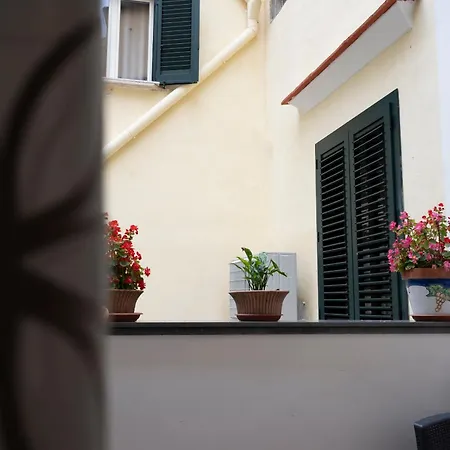 Готель Antica Repubblica In The Historical Center 2 Minutes Away,at 170mt, From The Sea 3*