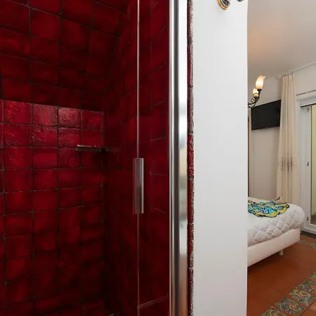 Antica Repubblica In Center At 100mt From The Sea Готель