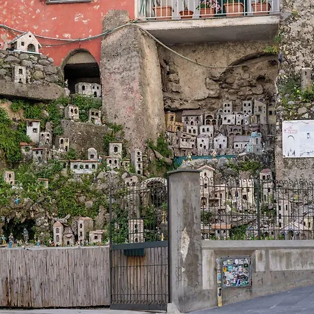 Antica Repubblica In The Historical Center 2 Minutes Away,at 170mt, From The Sea 3*