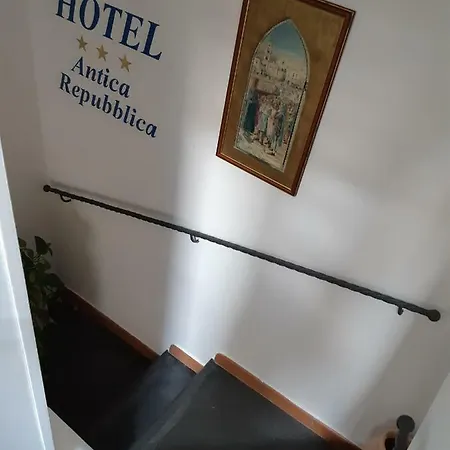 Antica Repubblica In The Historical Center 2 Minutes Away,at 170mt, From The Sea Амальфі