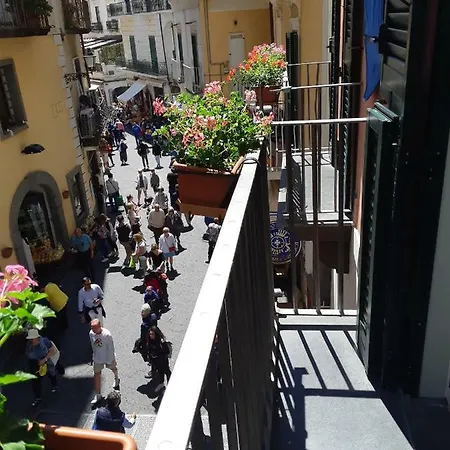 Готель Antica Repubblica In The Historical Center 2 Minutes Away,at 170mt, From The Sea 3*