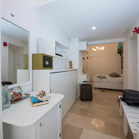 فندق Antica Repubblica In Center At 100mt From The Sea 3*